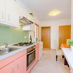 Lejlighed Kosa - Two Bedroom With Balcony And Sea View Roko