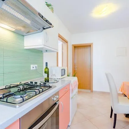 Kosa - Two Bedroom With Balcony And Sea View Roko Apartamento *