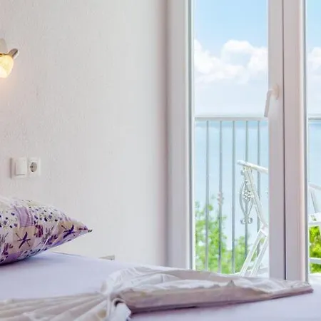 Kosa - Two Bedroom With Balcony And Sea View Roko * Brela